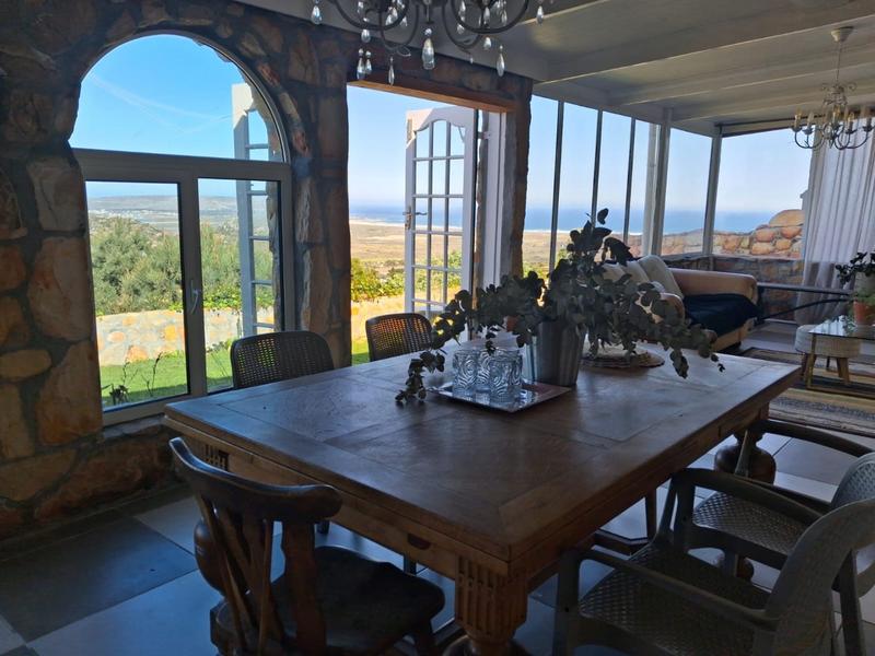To Let 5 Bedroom Property for Rent in San Michel Western Cape